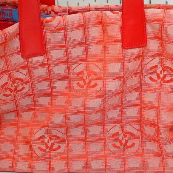 Authentic Chanel Travel Line Tote Bag in Coral/Orange - Picture 15 of 16